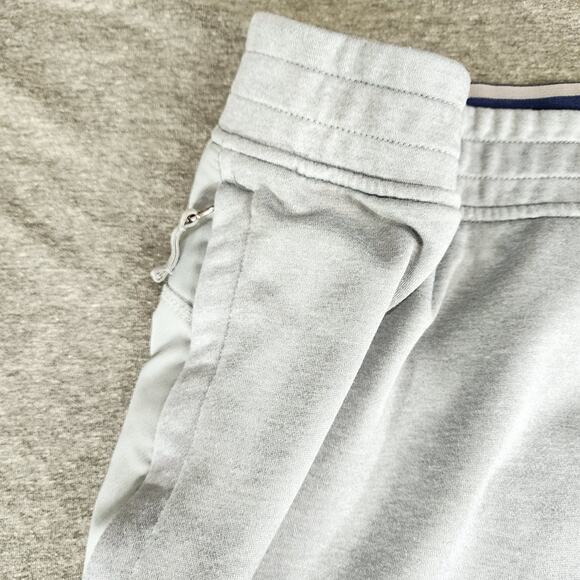 2 Pair Under Armour Shorts sz XL Men Loose Fit Blue White Freedom Spellout 9-10" - Picture 11 of 12